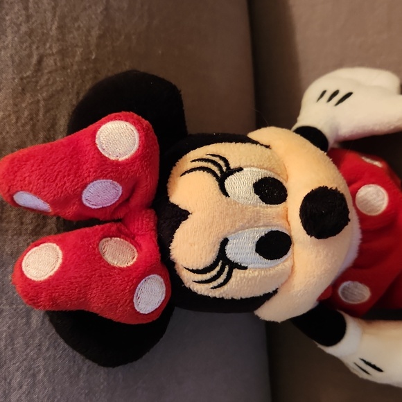 DISNEY Minnie Mouse red tote bag with small Minnie Mouse stuffed character - Picture 8 of 16